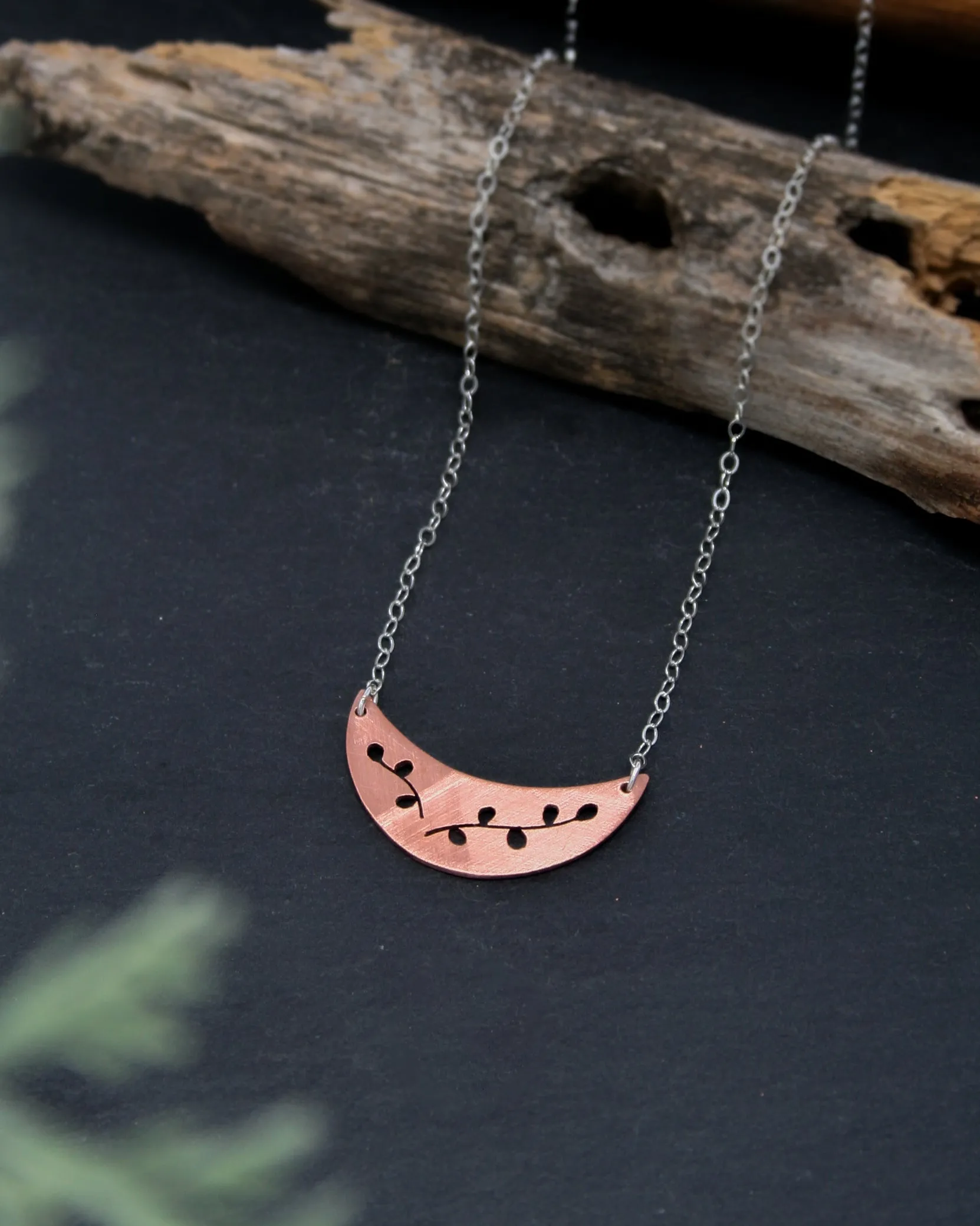 Botanical small Moon necklace