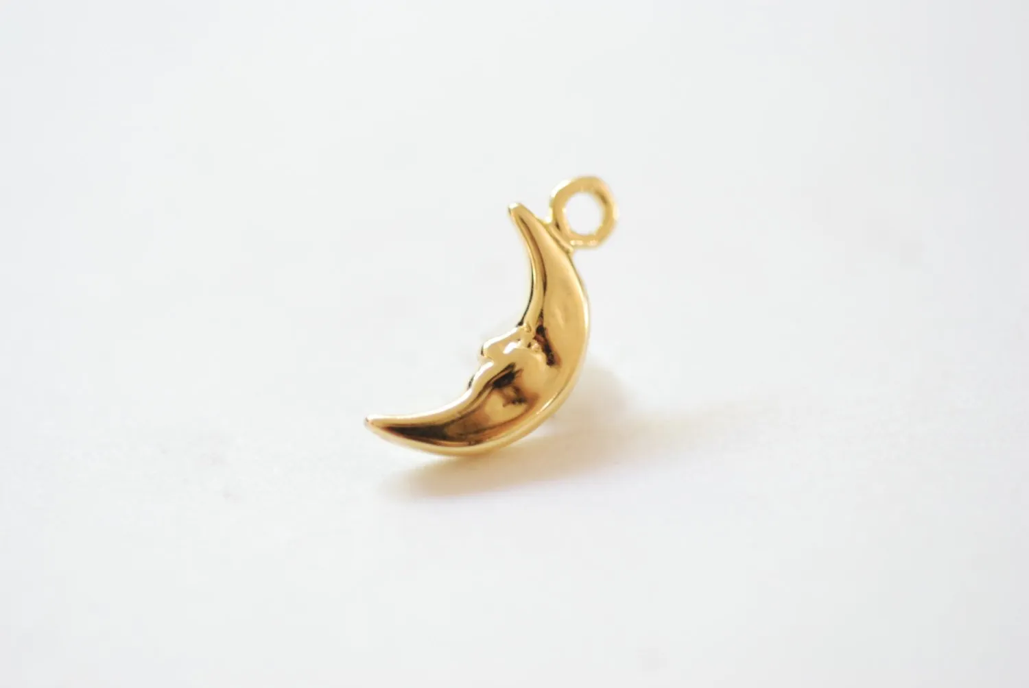 Crescent Moon Wholesale with Face Charm | 18k Gold plated over Sterling Silver, Vermeil, Gold Moon, Crescent Face Moon Pendant, 269