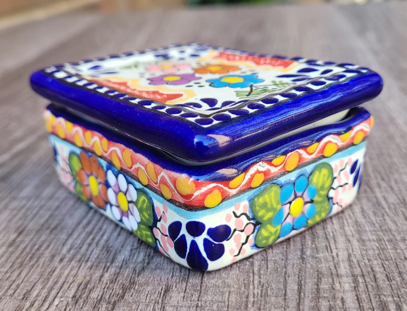 Flowers Talavera jewelry box