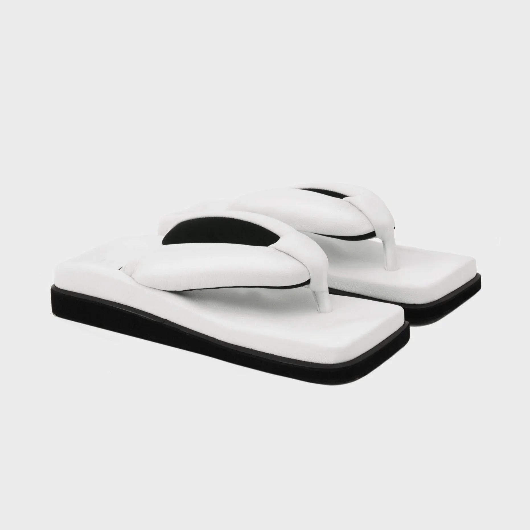 GETA SINGLE WHITE