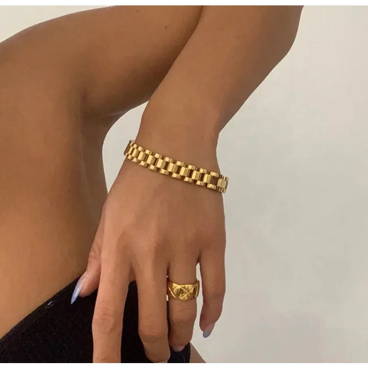 Ostrada Gold Bracelet