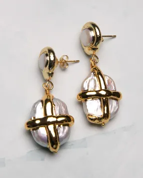 Pearl Gift Box Earrings